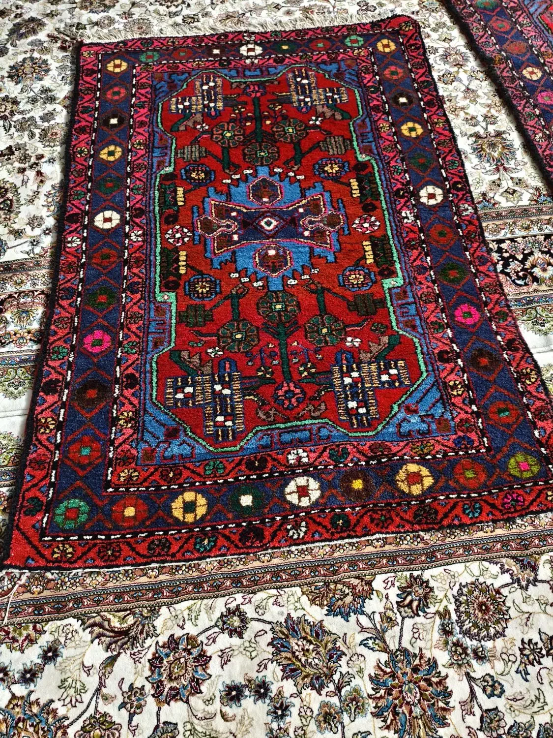 دوتا قالیچه به انداره105×160|فرش|بروجرد, |دیوار