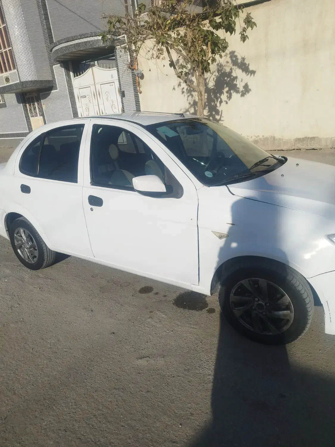 ساینا مدل ۹۸|خودرو سواری و وانت|زاهدان, |دیوار