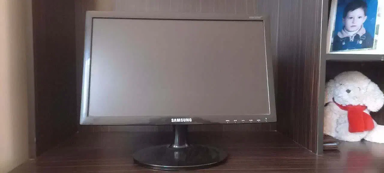 مانیتور|قطعات و لوازم جانبی رایانه|اسلام‌شهر, شهرک قائمیه|دیوار