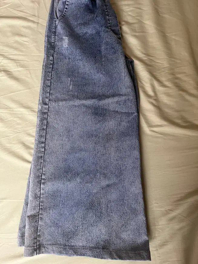 شلوار لیی بگ|لباس|مهاباد (آذربایجان غربی), |دیوار