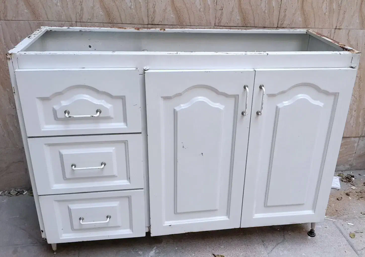 کابینت آهنی تمیز و سالم|مصالح و تجهیزات ساختمان|تهران, شهرک رضویه|دیوار