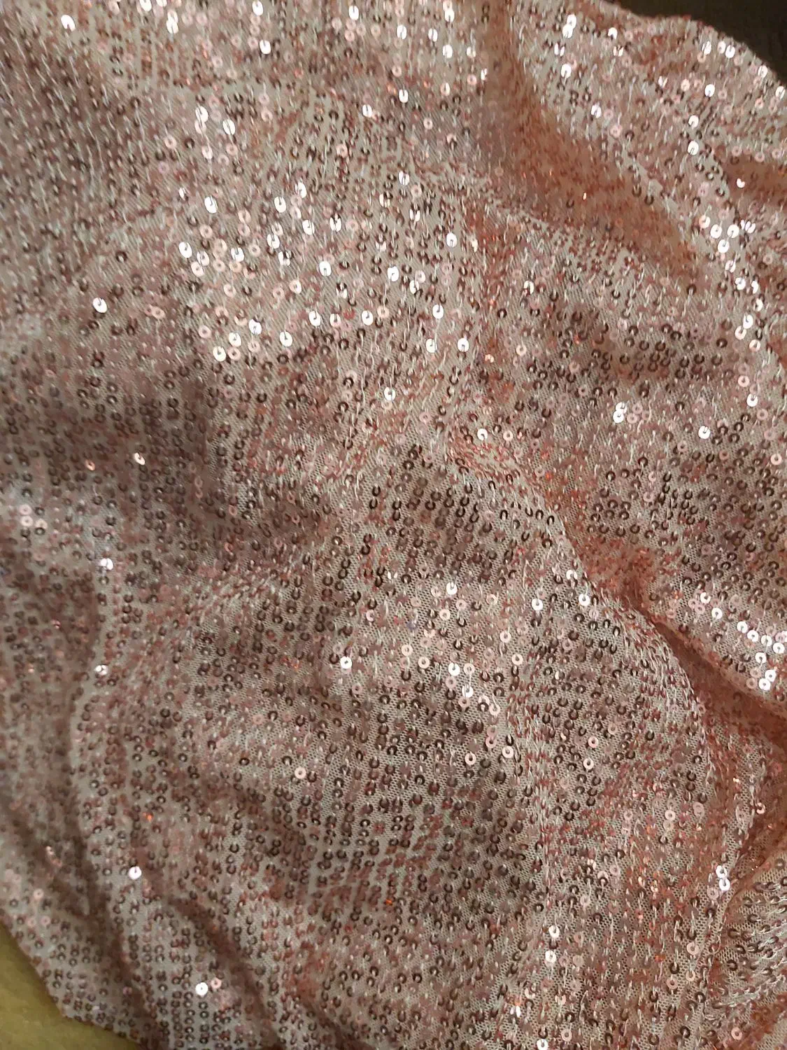 پارچه مجلسی پولکی|لباس|صدرا-فارس, فاز ۱|دیوار