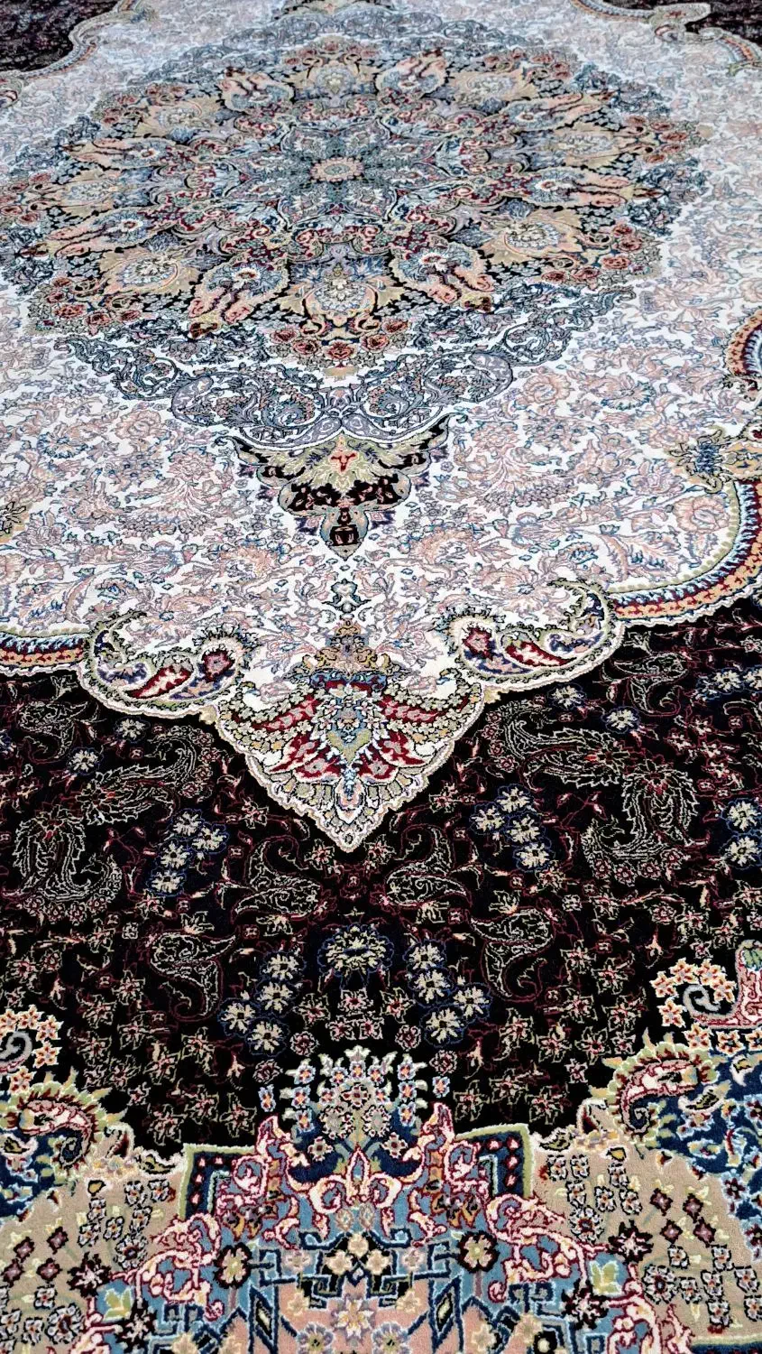 یک جفت فرش نه متری درجه ۱|فرش|شاهینشهر, اقبال لاهوری|دیوار