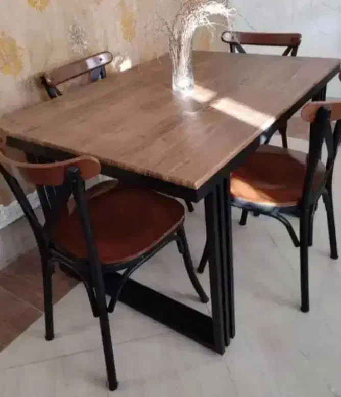 میز و صندلی ناهار خوری تونت لهستانی7070|میز و صندلی غذاخوری|قم, بلوار امین و ساحلی|دیوار