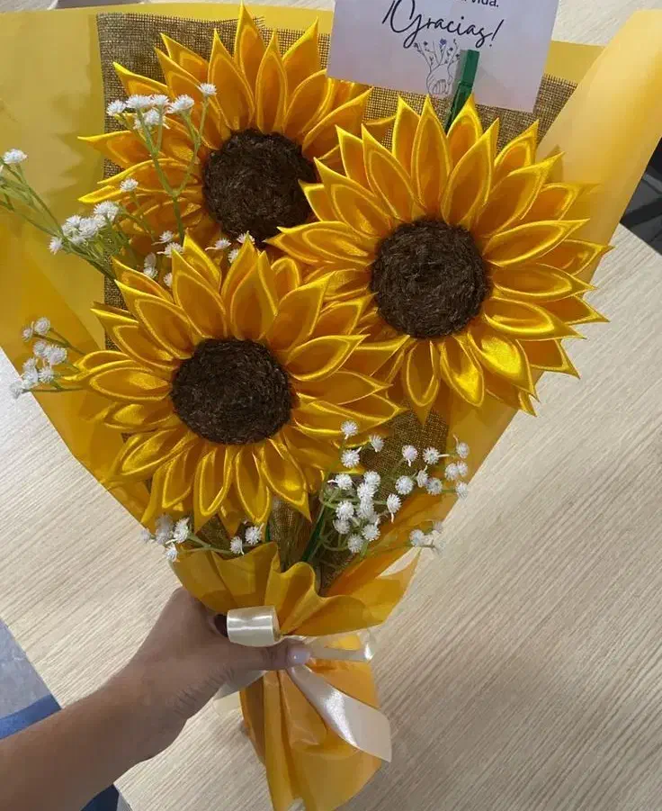 گل های ربانی جاودان|گل مصنوعی|میانه, |دیوار