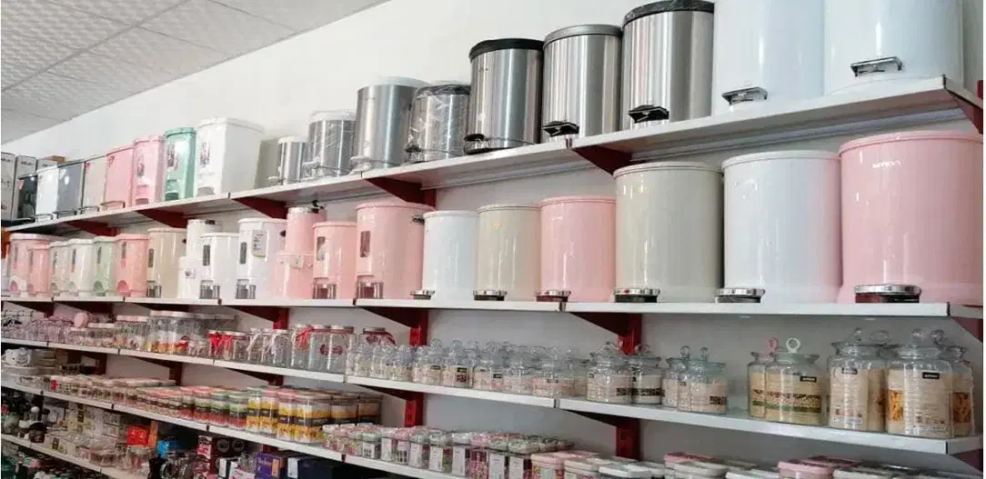 مغازه اجاره ای|اجارهٔ مغازه و غرفه|قم, ارم|دیوار