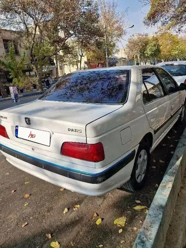 پژو پارس تمیز شاسی سالم|خودرو سواری و وانت|اصفهان, نقش جهان|دیوار