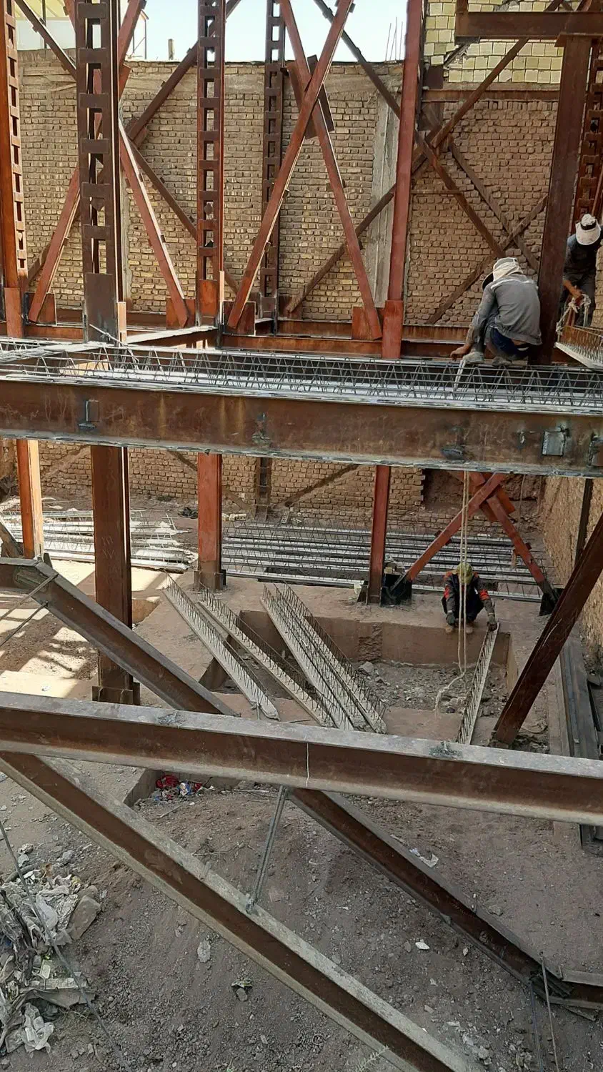 نیازمند کارگر ایرانی|استخدام صنعتی، فنی، مهندسی|رفسنجان, |دیوار