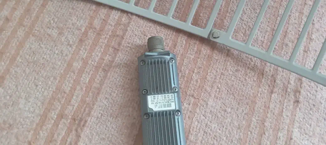 آنتن پارابولیک همراه با رادیو|مودم و تجهیزات شبکه|فردوسیه, |دیوار