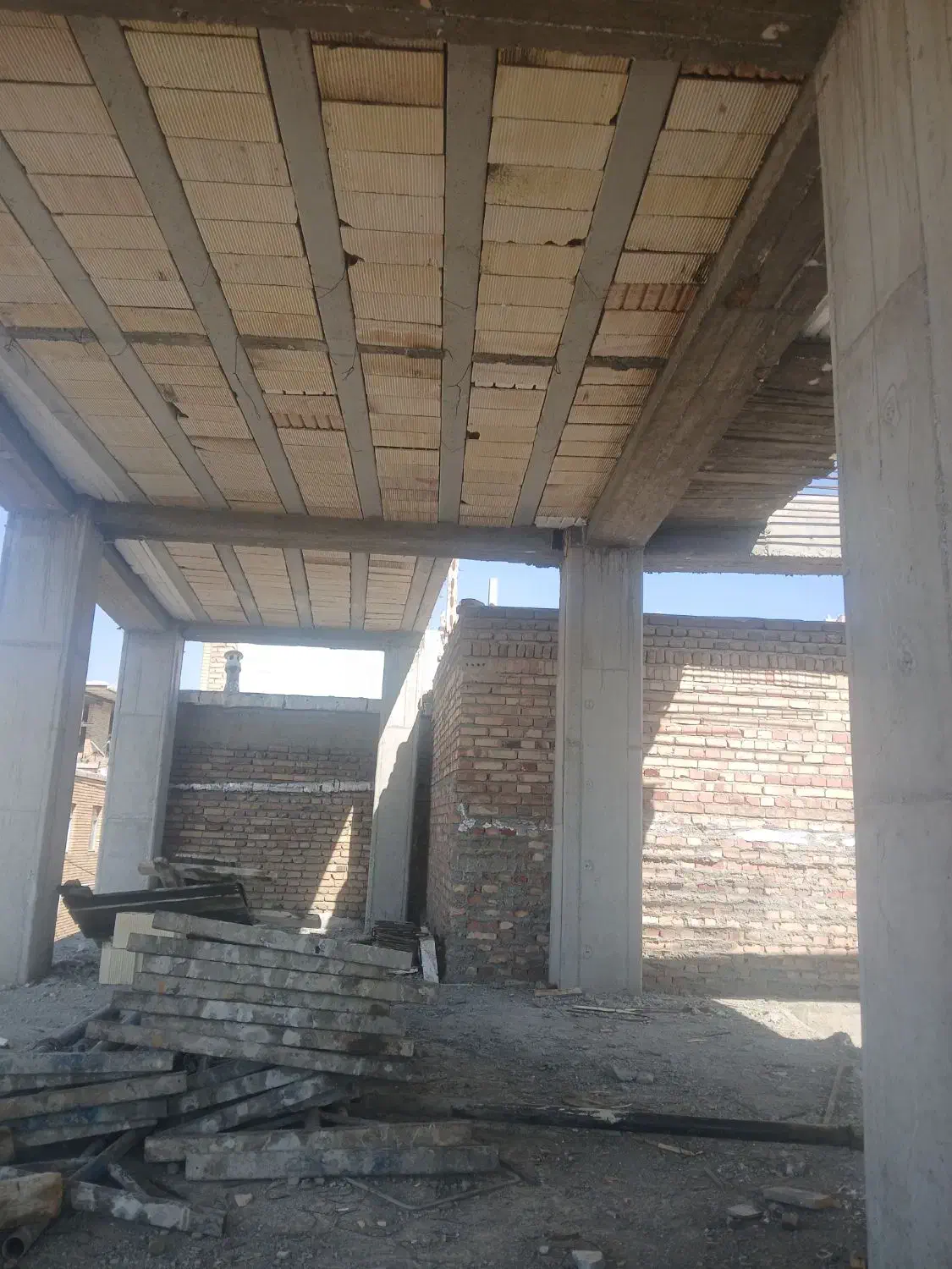 نیازمند آرماتور بند|استخدام معماری، عمران و ساختمانی|مرند, |دیوار