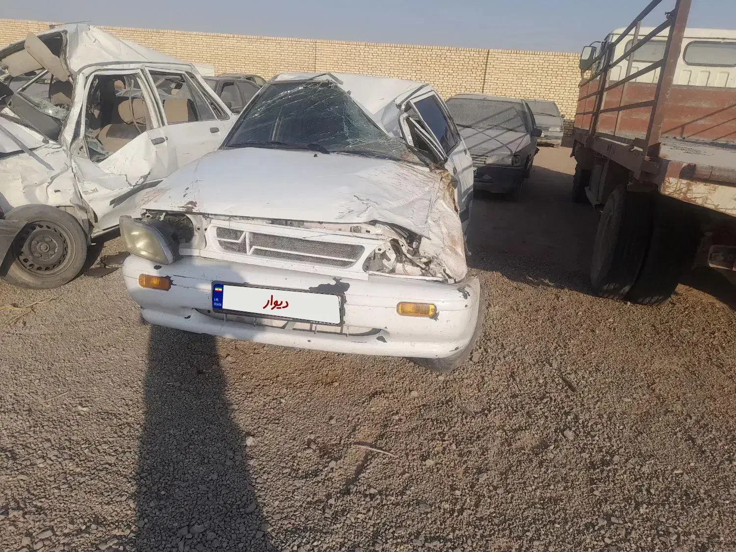 پراید تصادفی مدل ۱۴۱ رنگ سفید موتور گیربکس سالم|خودرو سواری و وانت|اشکذر, |دیوار