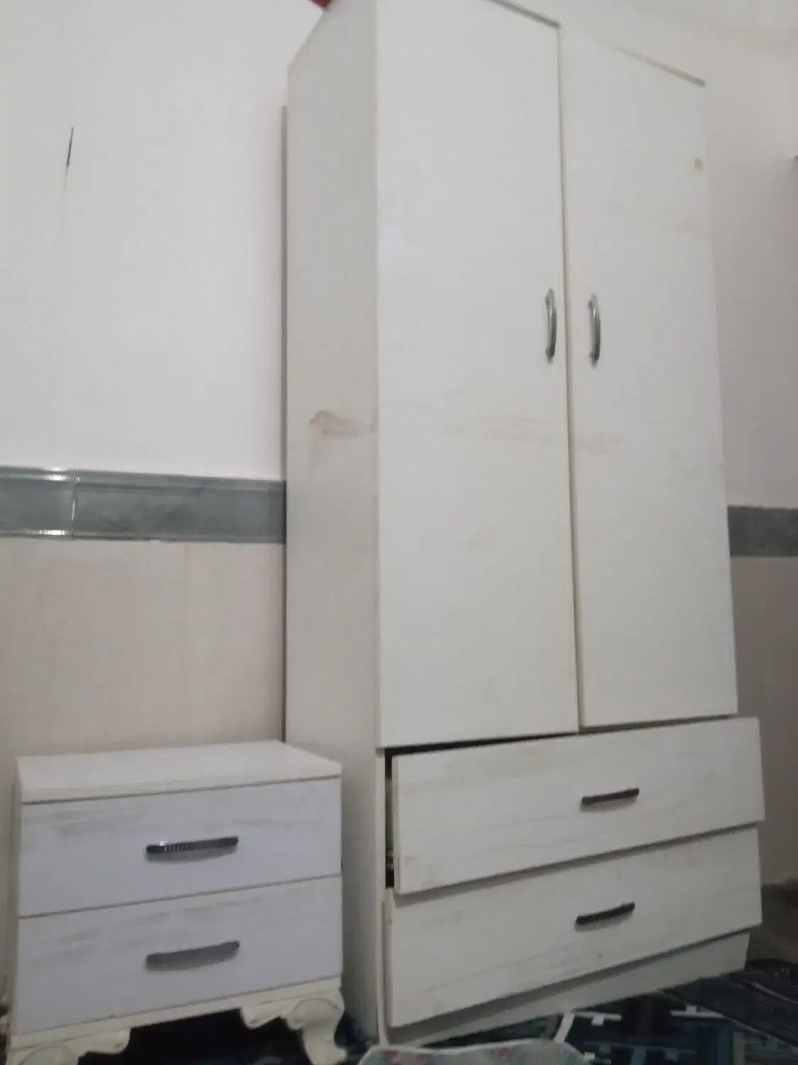 کمد دو کشاب و میز جفتیش بفروش میرسد|جاکفشی، کمد، دراور|بندر ماهشهر, |دیوار