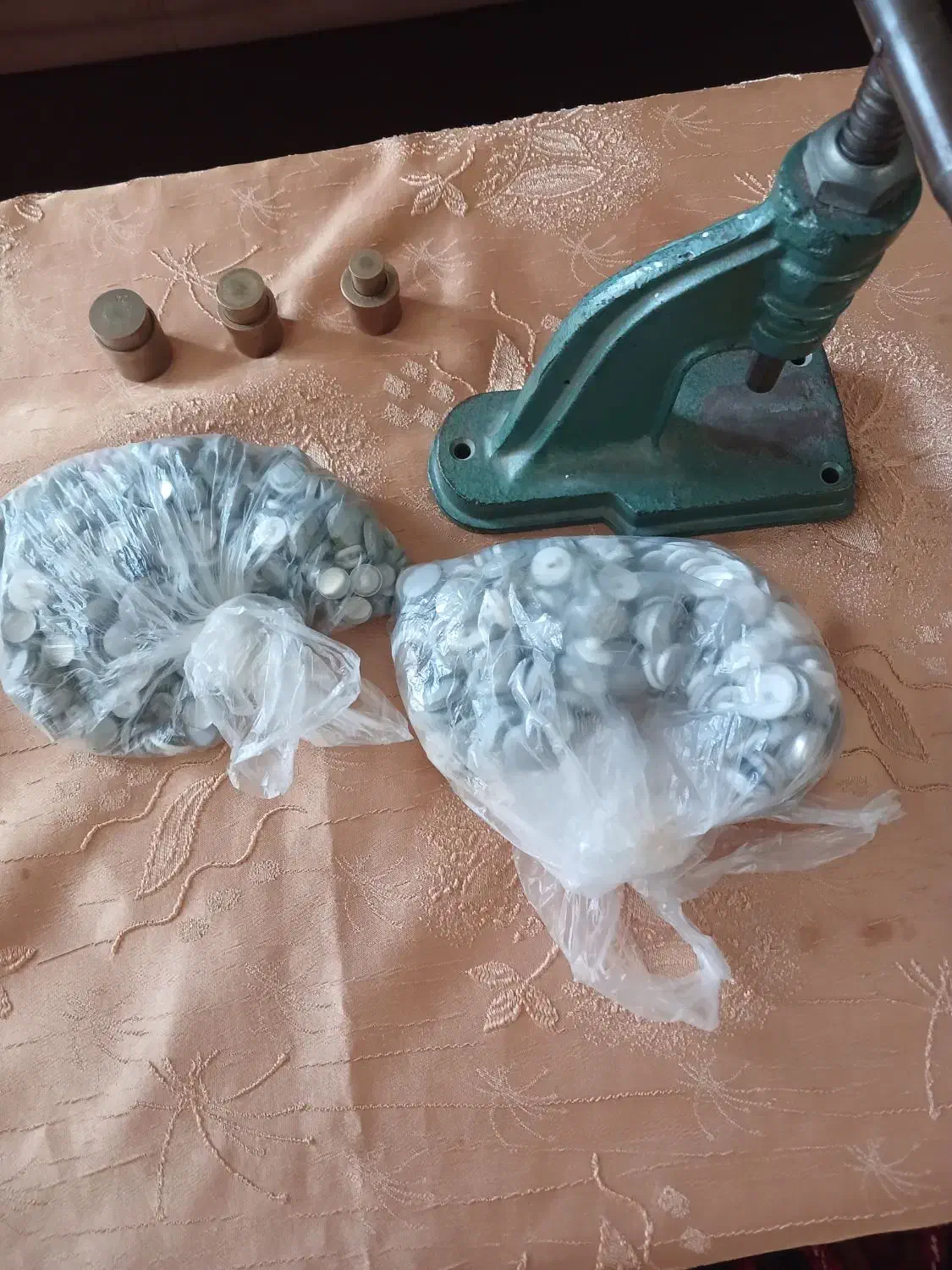 دستگاه پرس دکمه|لوازم خیاطی و بافتنی|اهر, |دیوار