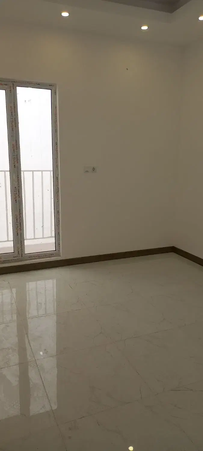 فروش واحد۱۵۰متری کلید نخورده در خیابان هراز|فروش آپارتمان|آمل, |دیوار