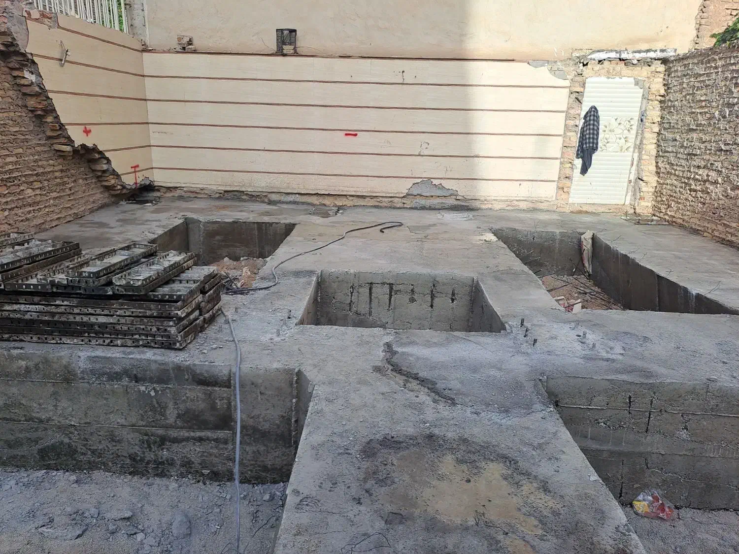 پیش فروش آپارتمان ۹۰متری|پیش‌فروش املاک|پاکدشت, پاکدشت (مامازند)|دیوار