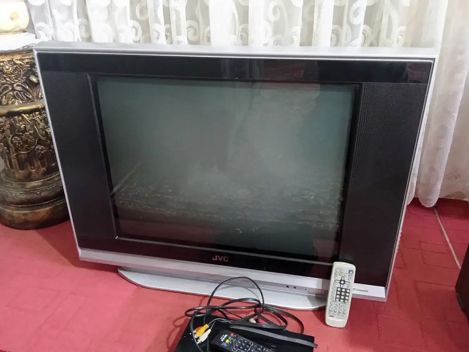 فروش تلویزیون جی وی سی|تلویزیون و پروژکتور|مشهد, هنرور|دیوار