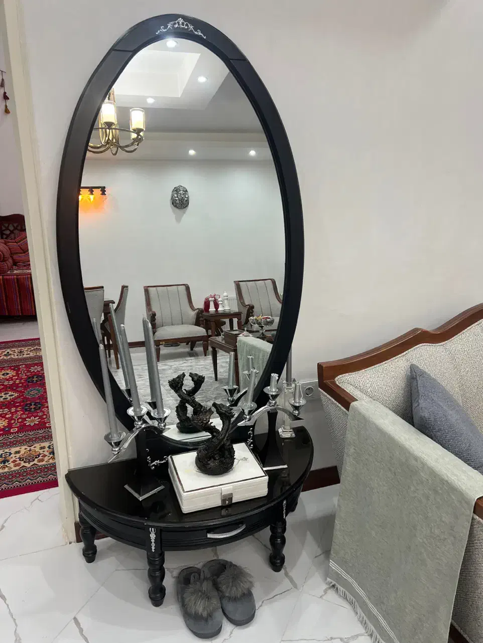 آینه کنسول و شمعدان مشکی|بوفه، ویترین، کنسول|اندیشه, اندیشه فاز ۱|دیوار