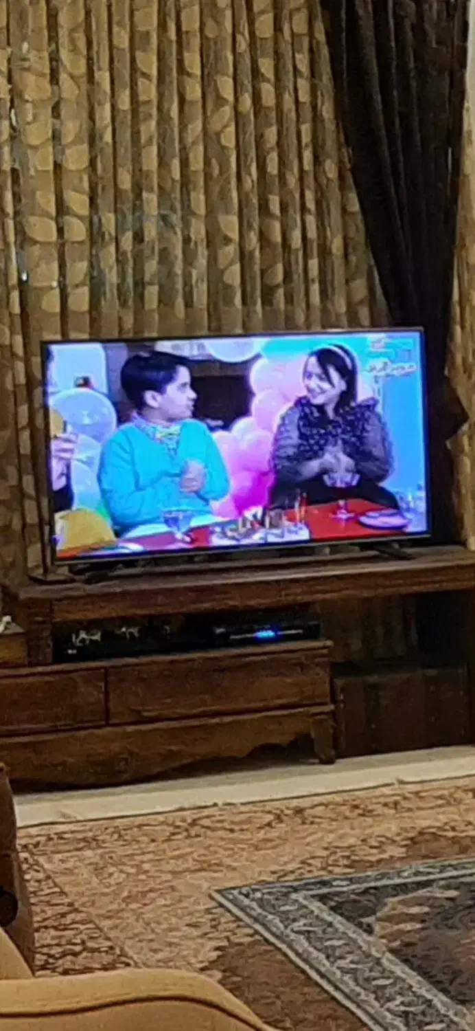 تلویزیون ال سی دی کاملا سالم|تلویزیون و پروژکتور|لنگرود, |دیوار