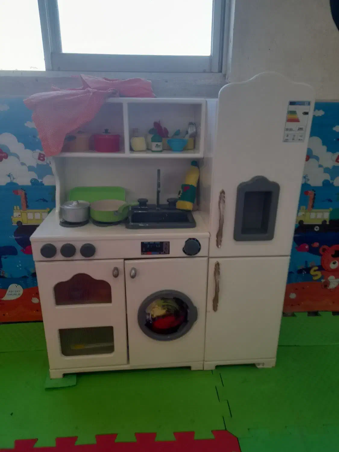 ۱۲۳|اسباببازی|نوکنده, |دیوار