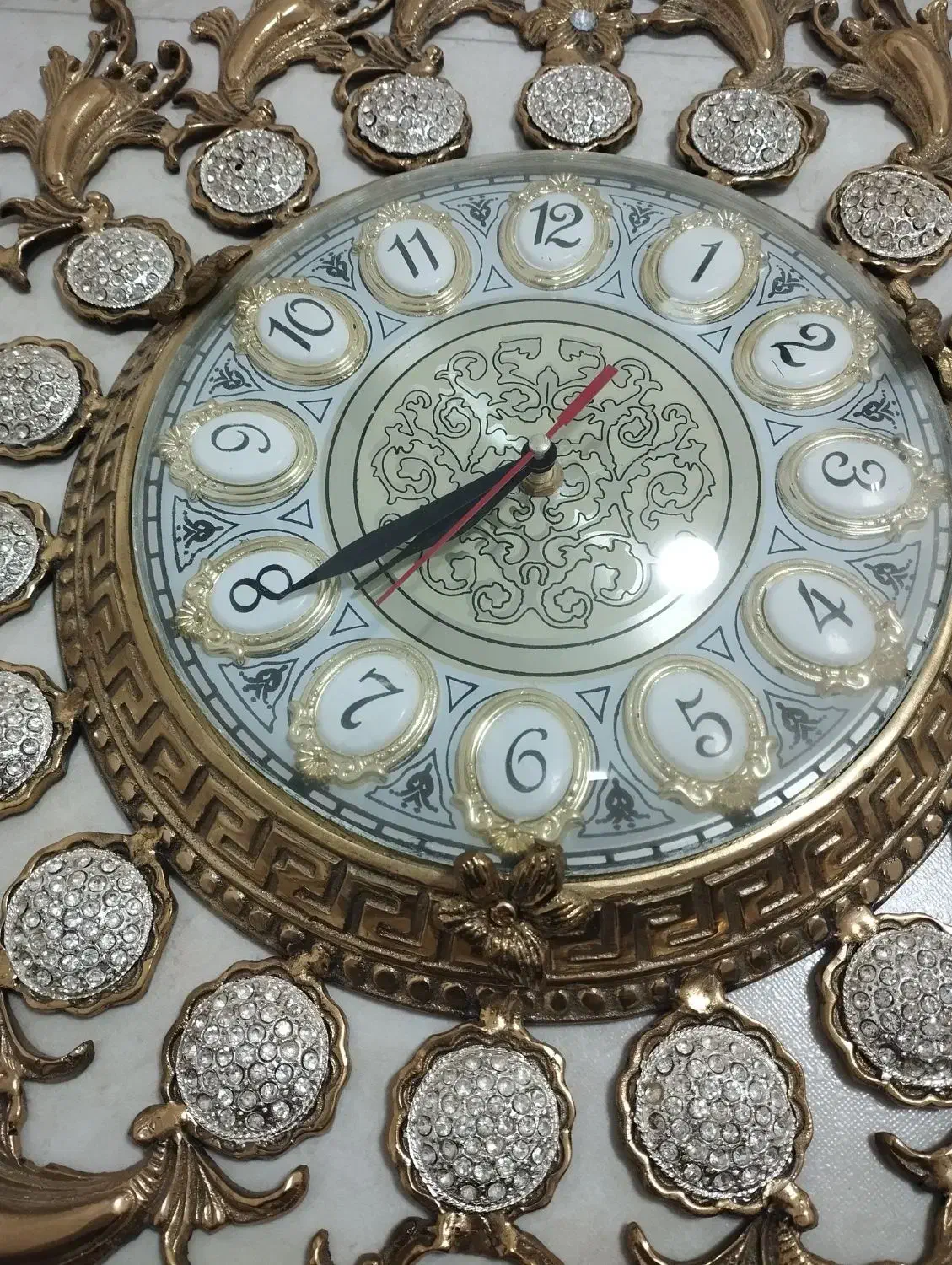 ساعت دیواری برنزی نگین درشت|ساعت دیواری و تزئینی|اسدآباد, |دیوار