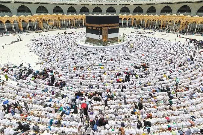 دو عدد حج عمره اولویت ۲۲۶|تور و چارتر|کرمانشاه, |دیوار