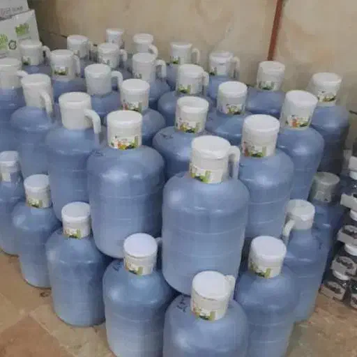 فروش انواع شیره انگور وخرما اصل به پایینترین قیمت|عمده‌فروشی|کرج, شهرک صنعتی بهارستان فاز ۲|دیوار