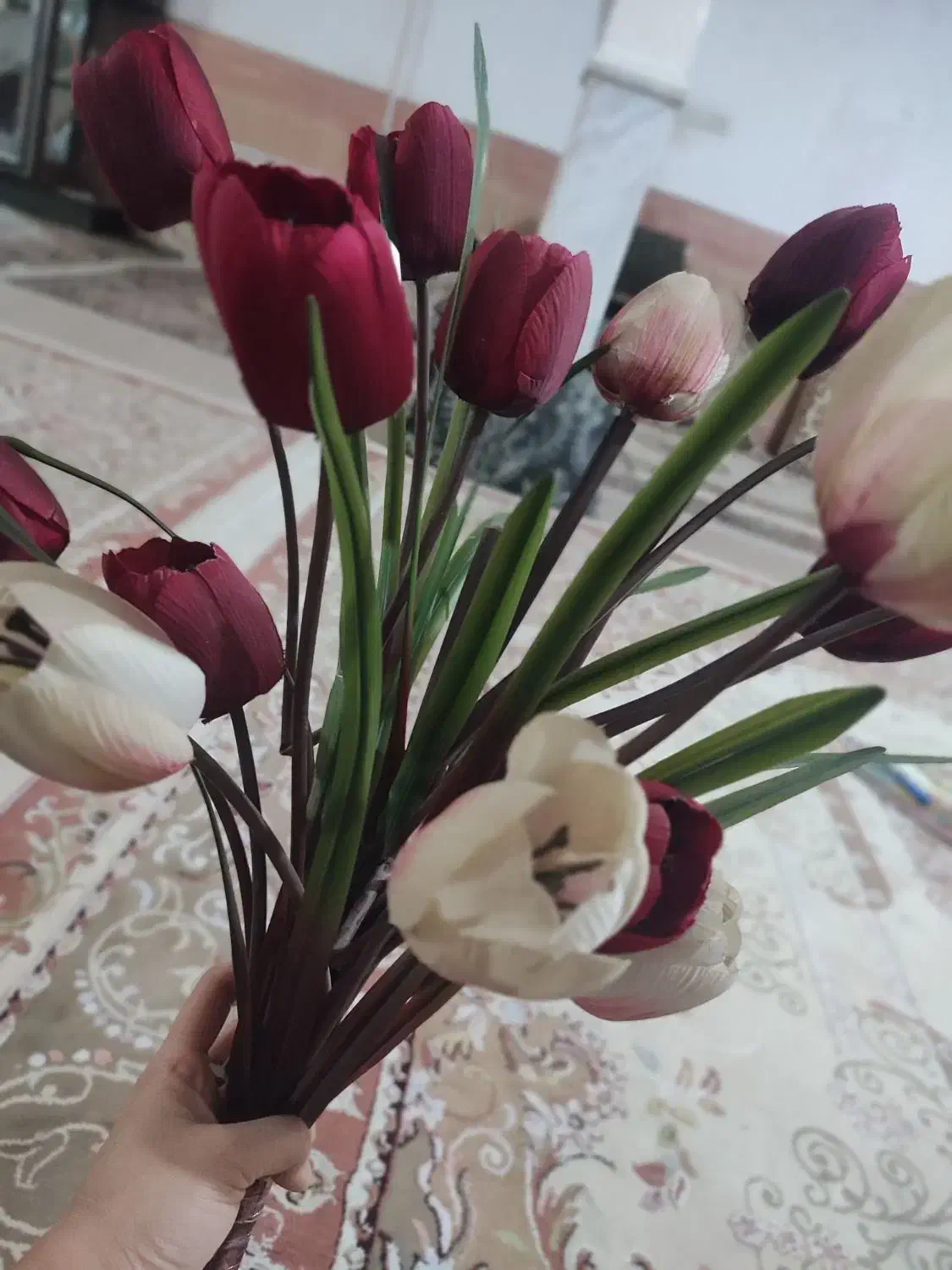 گل لاله|گل مصنوعی|قم, شهر قائم|دیوار