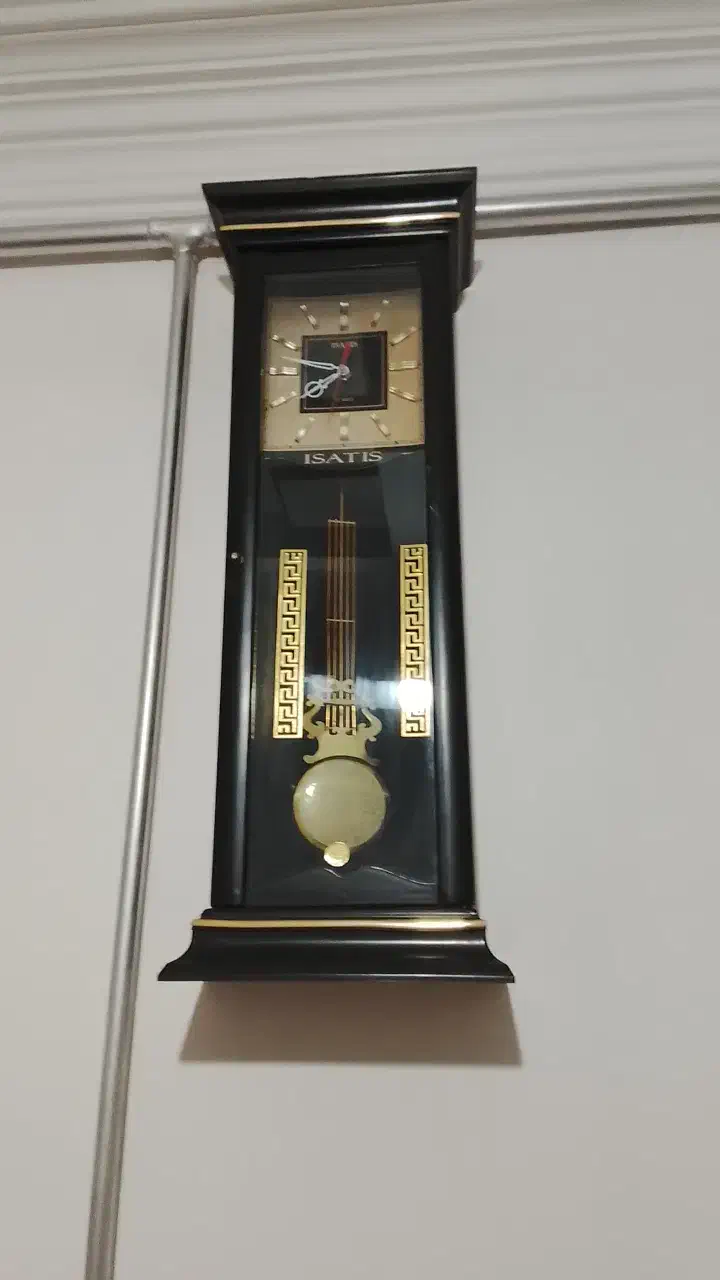 ساعت دیواری درحدنو|ساعت دیواری و تزئینی|نصر آباد, |دیوار