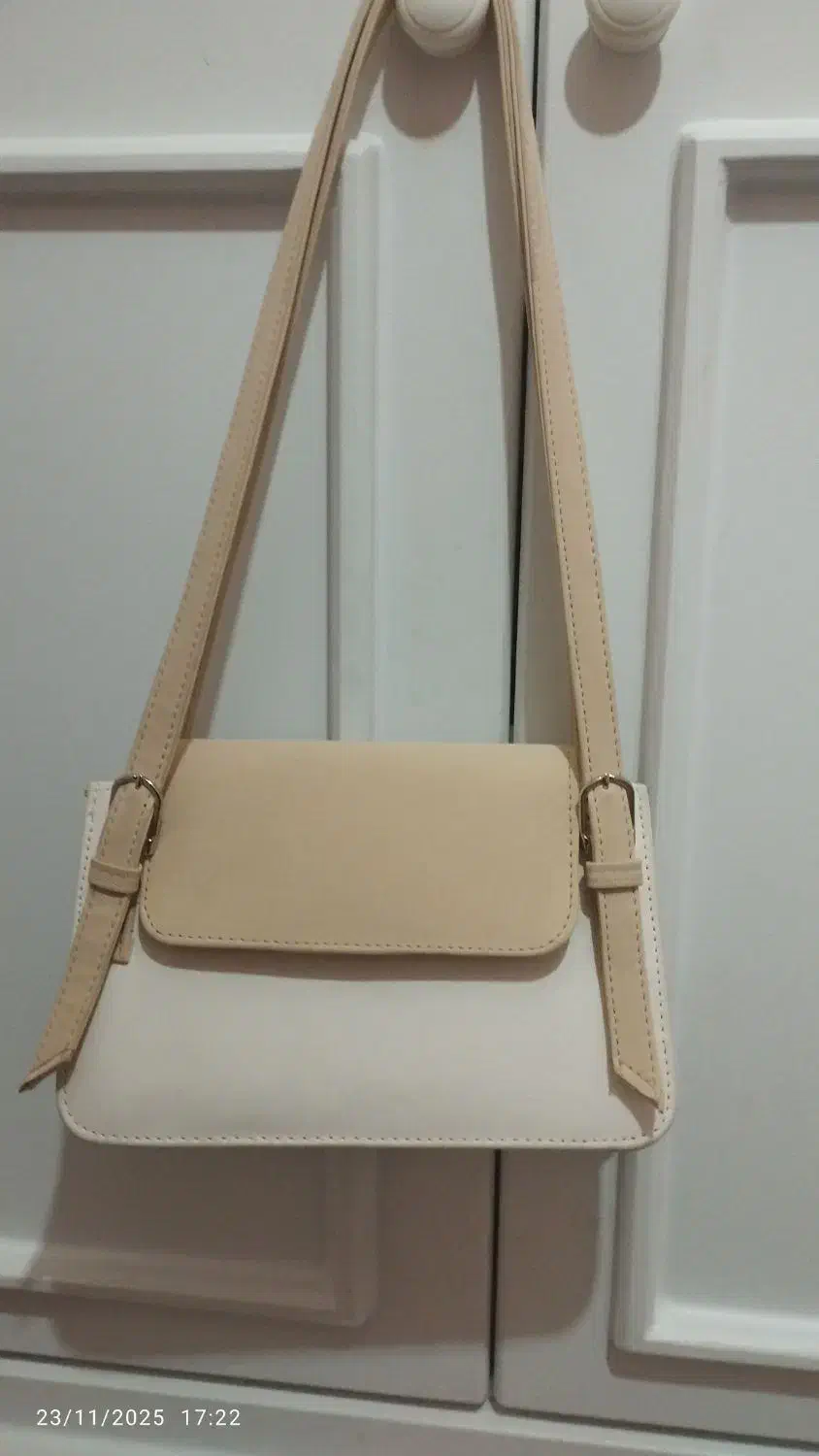 کیف|کیف، کفش، کمربند|بروجرد, |دیوار