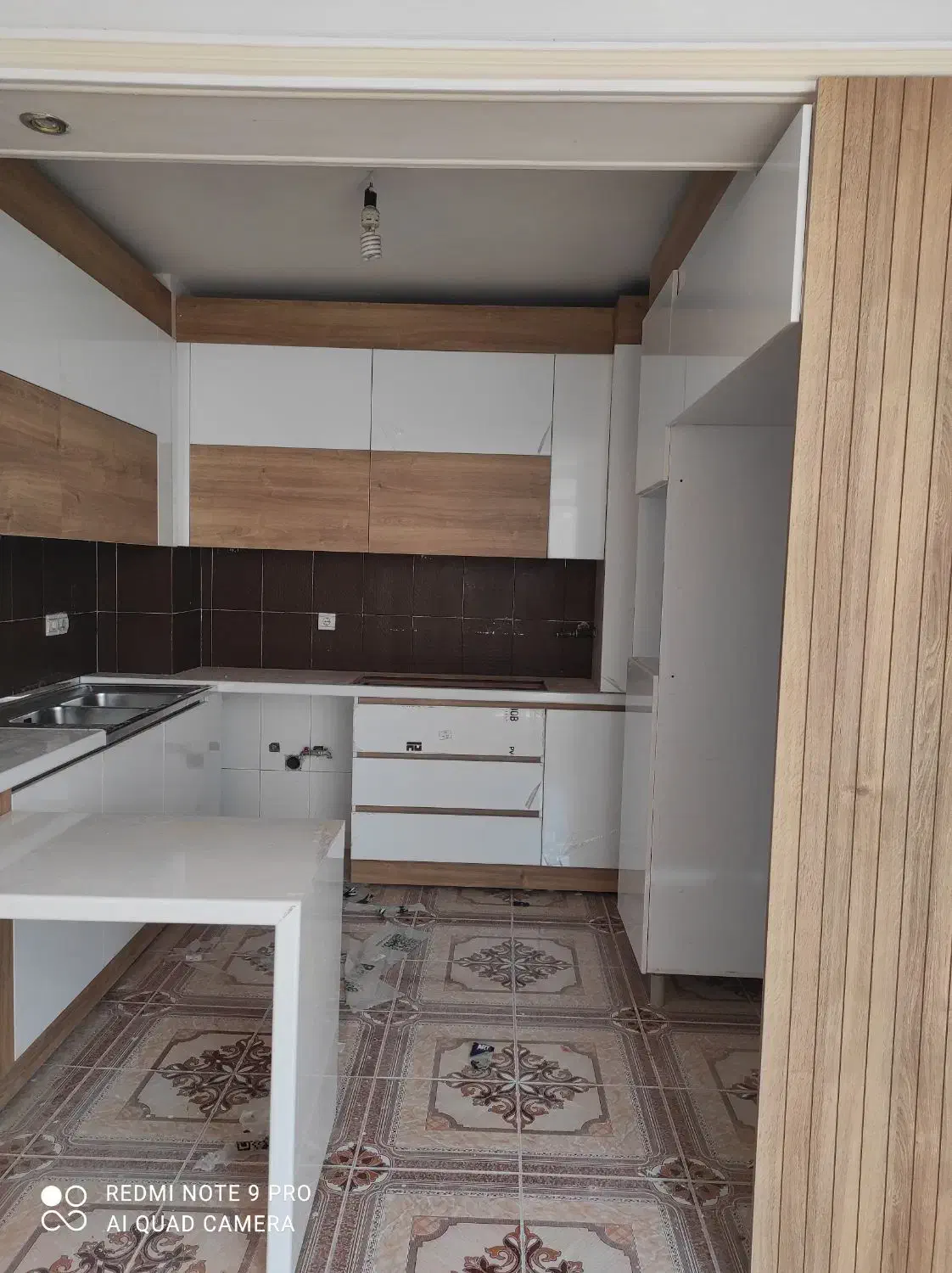 تولیدات و تعمیرات مبل و مصنوعات ام دی آف شما|مبلمان خانگی و میز عسلی|شیراز, شهرک گلها|دیوار