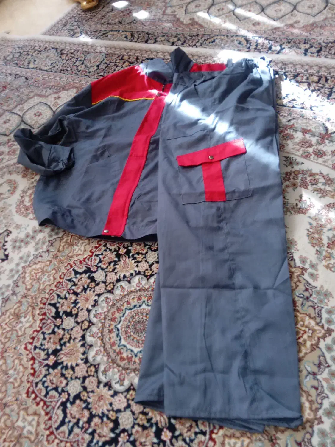 لباس کار نوو|لباس|خوی, |دیوار