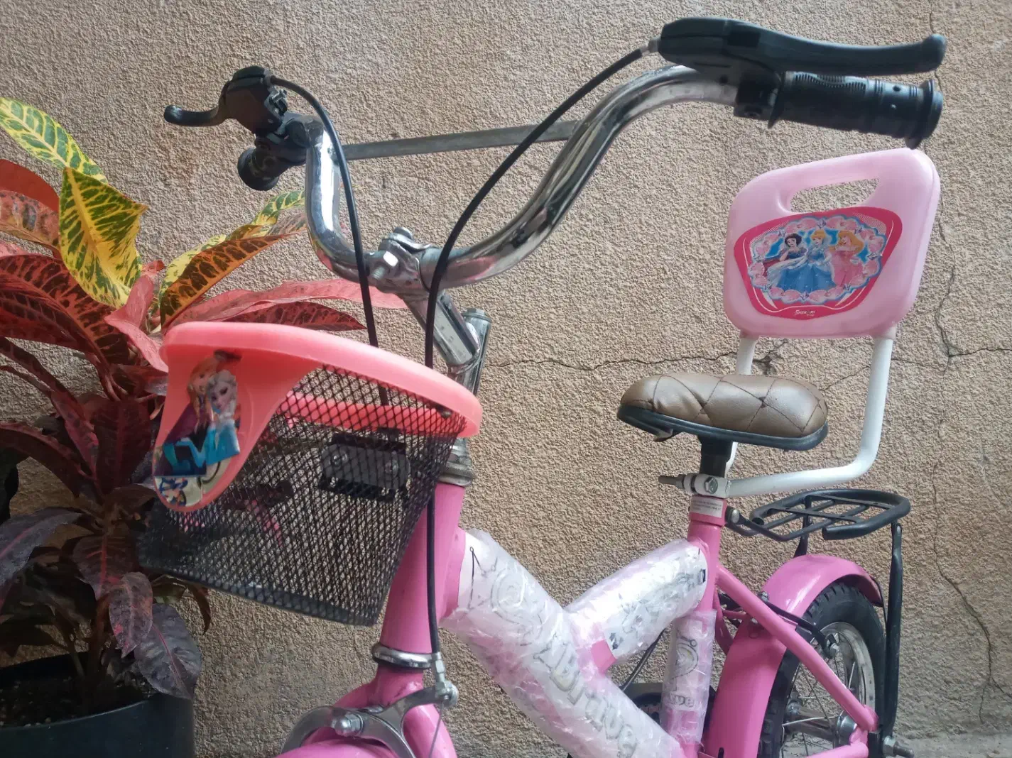 دوچرخه دخترانه سایز ۱۲|دوچرخه، اسکیت، اسکوتر|کرمانشاه, |دیوار