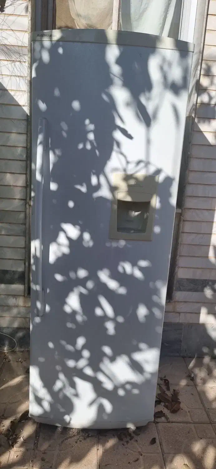 یخچال کاملا سالم|یخچال و فریزر|ایلام, |دیوار