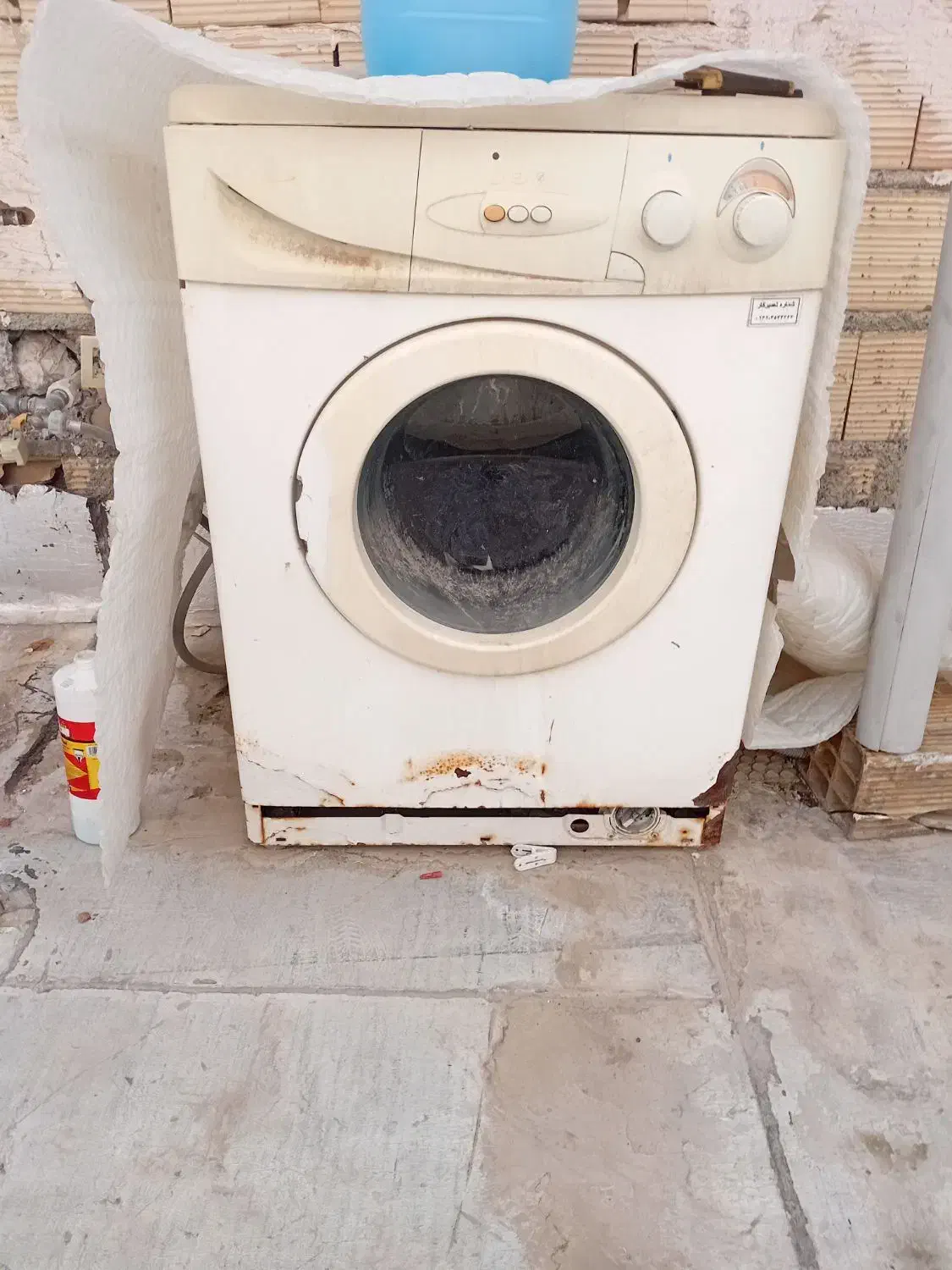 لباسشویی|ماشین لباسشویی و خشک‌کن لباس|کوهسار (البرز), |دیوار