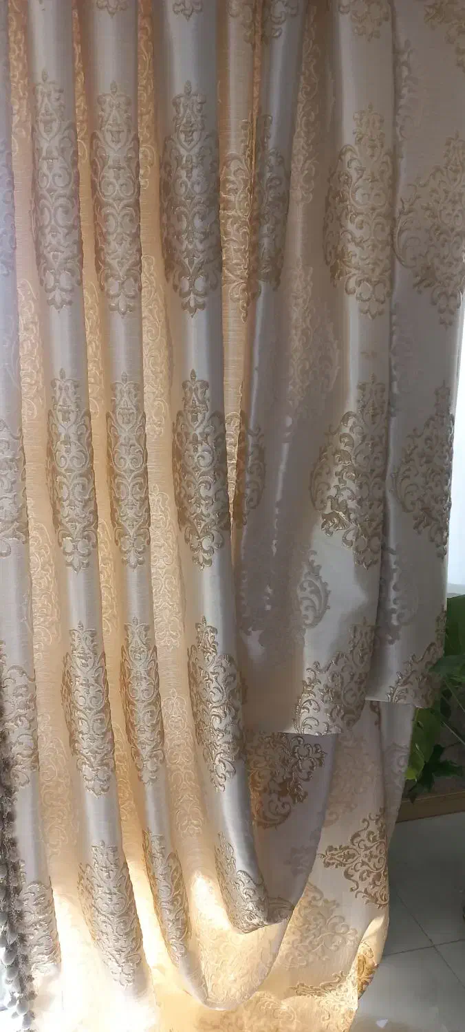 پرده برجسته سفید طلایی|پرده، رانر، رومیزی|اصفهان, طامه|دیوار