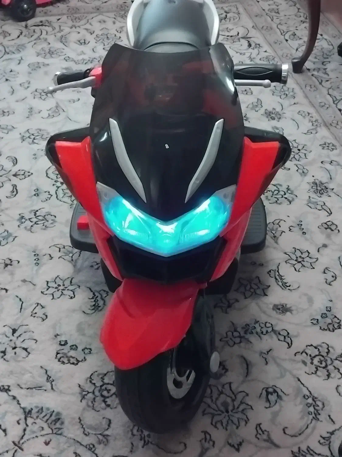 موتور شارژی در حد نو|اسباببازی بچه|تهران, اختیاریه|دیوار