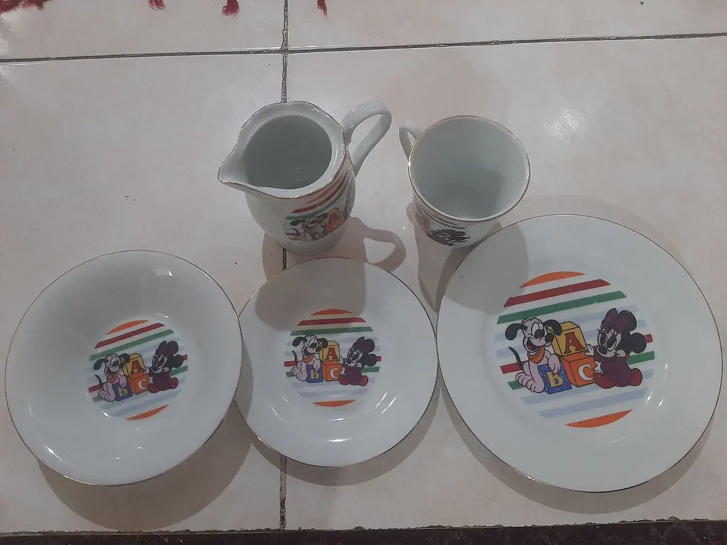 سرویس غذا خوری کودک|اسباب و اثاث بچه|همدان, |دیوار