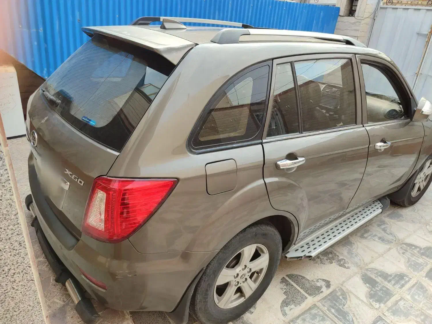 لیفان ایکس شصت مدل 93 دنده ای|خودرو سواری و وانت|کازرون, |دیوار