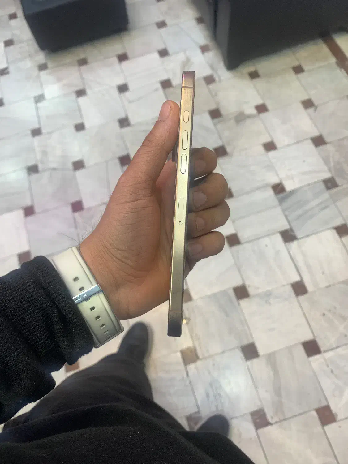 گوشی تمیز در حد اک ۲۵۶ گیگ z/aa|موبایل|مشهد, عنصری|دیوار