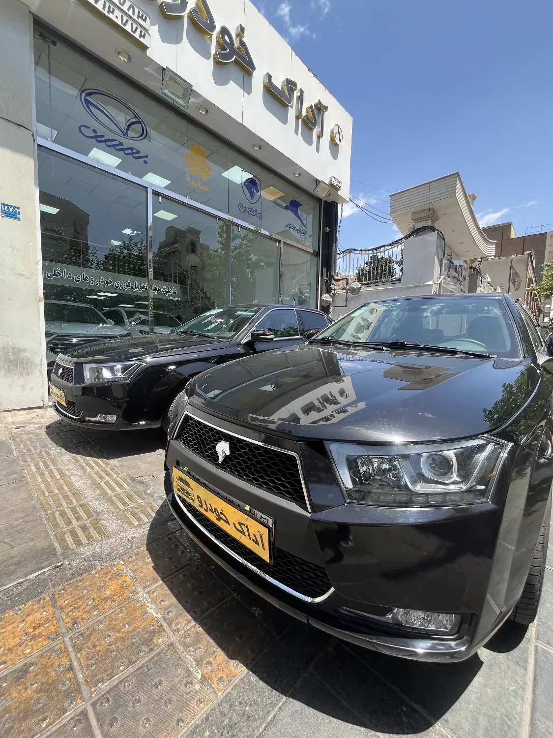 دنا ۶سرعته سفید مشکی دنا پلاس بورسی صفرESPمدل ۱۴۰۴|خودرو سواری و وانت|تهران, توحید|دیوار