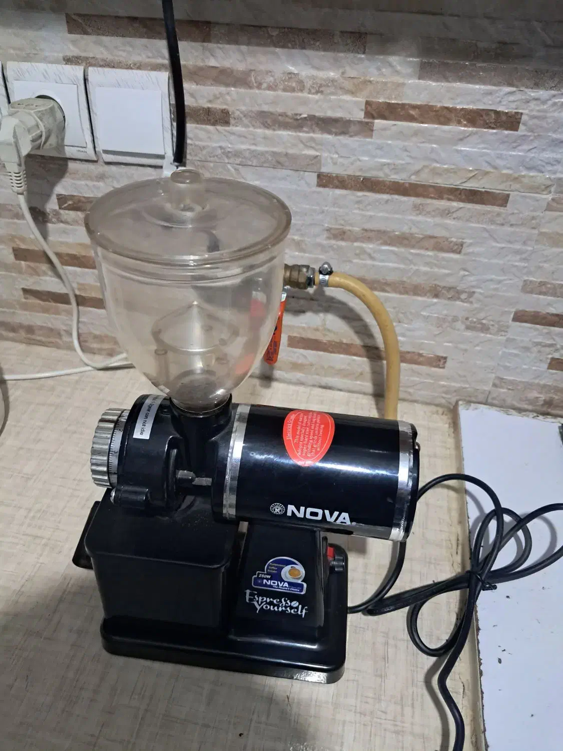 آسیاب قهوه مارک نوواNovaاصلی ب شرط|خردکن، آسیاب، غذاساز|برازجان, |دیوار