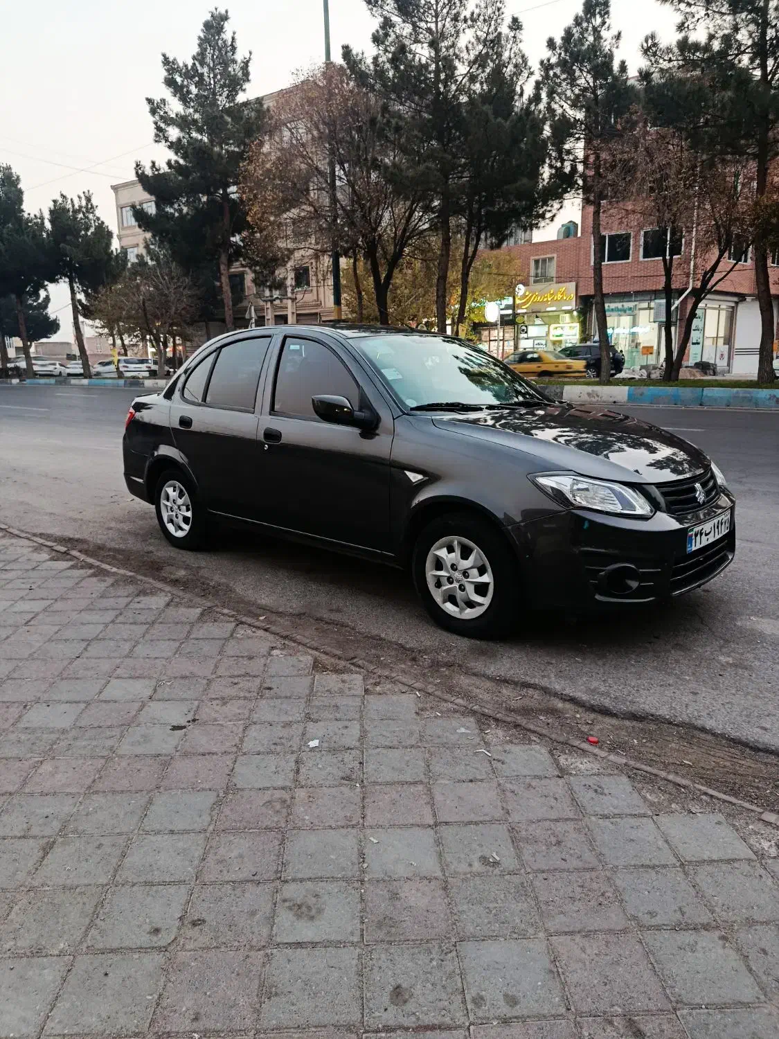 ساینا۱۴۰۰ خاکستری|خودرو سواری و وانت|تبریز, |دیوار