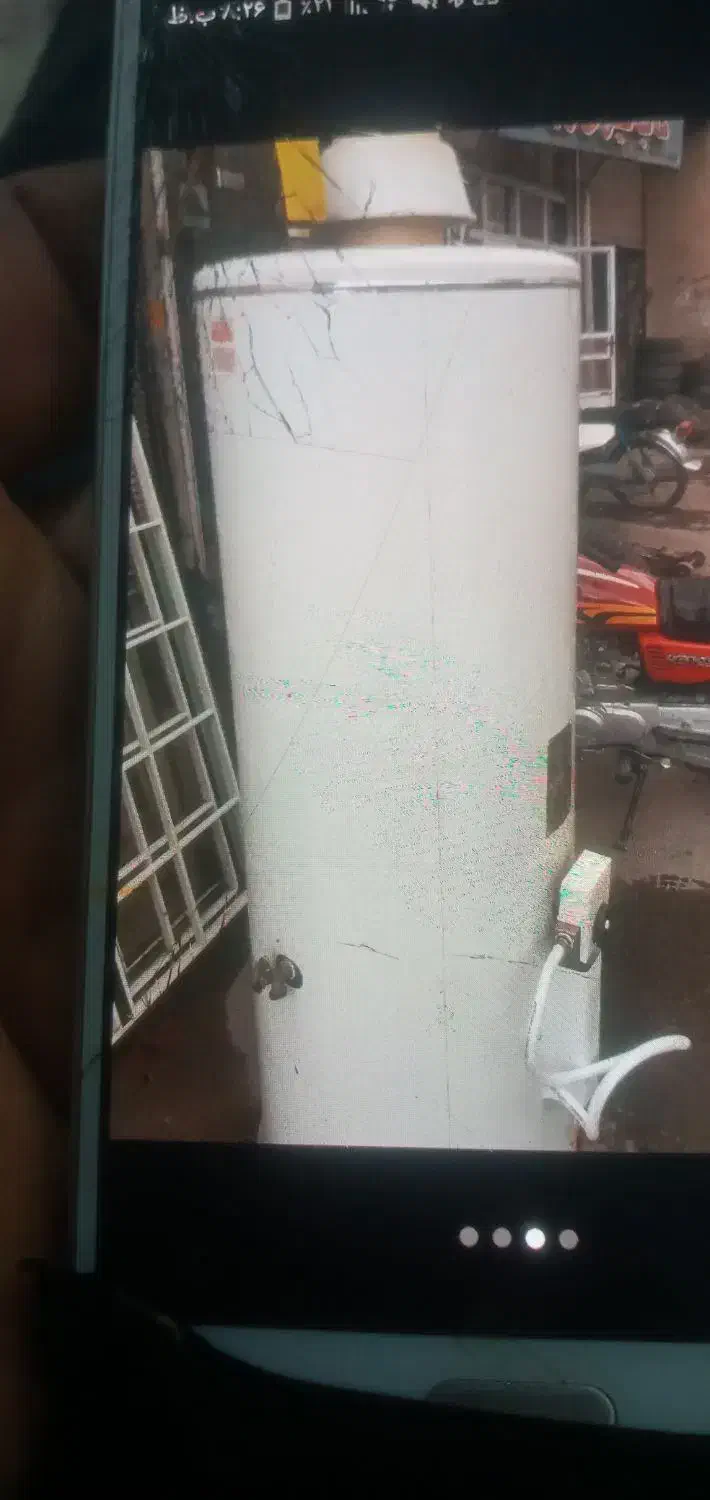 آبگرمکن ایستاده|آبگرمکن، پکیج، شوفاژ|دهگلان, |دیوار