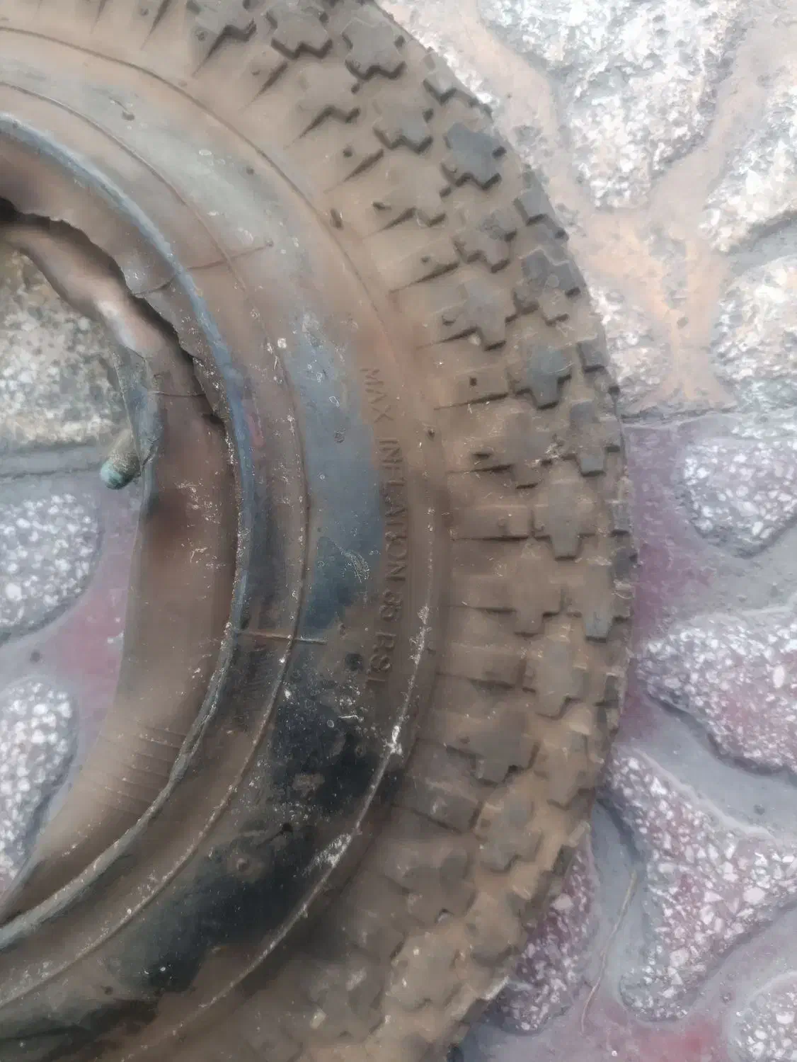 لاستیک و تیوپ فرغون|ابزارآلات|شیراز, سایت اداری|دیوار