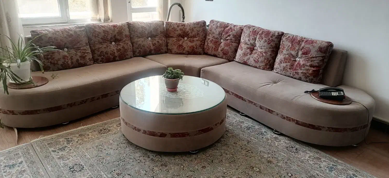 مبل ال اسکلت فلزی در حد نو|مبلمان خانگی و میز عسلی|سلماس, |دیوار