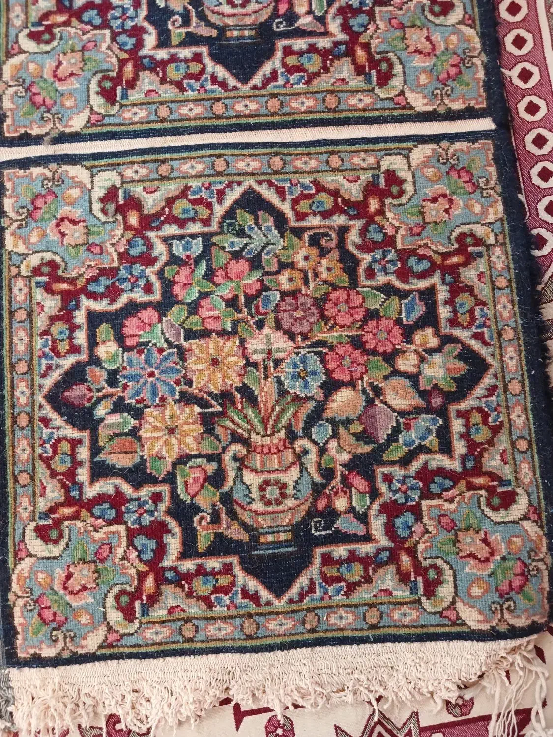 ۸تا قالی نهارخوری گلدونی راوری|فرش|کرمان, |دیوار