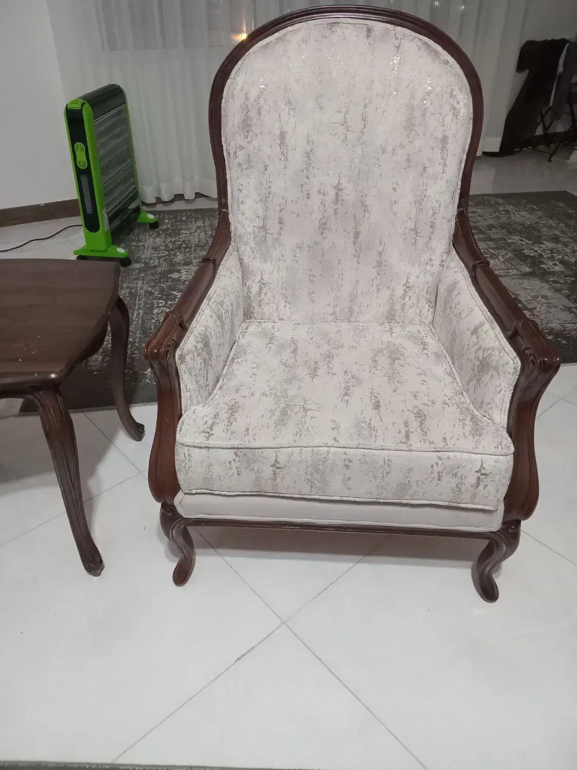 مبلمان|مبلمان خانگی و میز عسلی|آشخانه, |دیوار