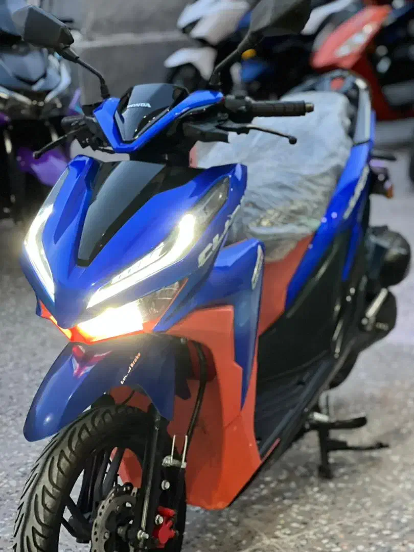 کلیک ۱۸۰ سی سی|موتورسیکلت|شیراز, کوشک میدان|دیوار