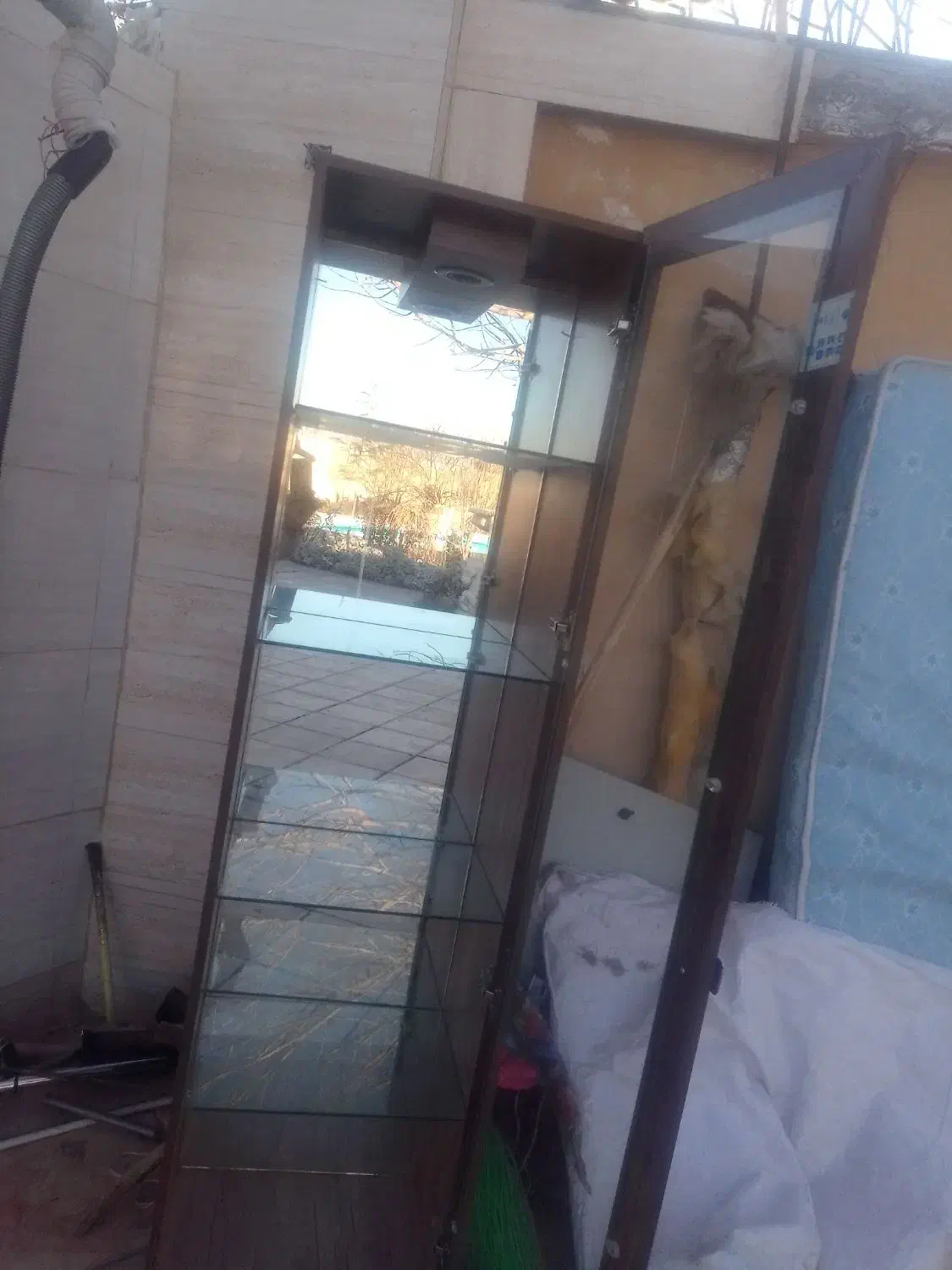 گنجه فروشی|بوفه، ویترین، کنسول|زیرکوه, |دیوار