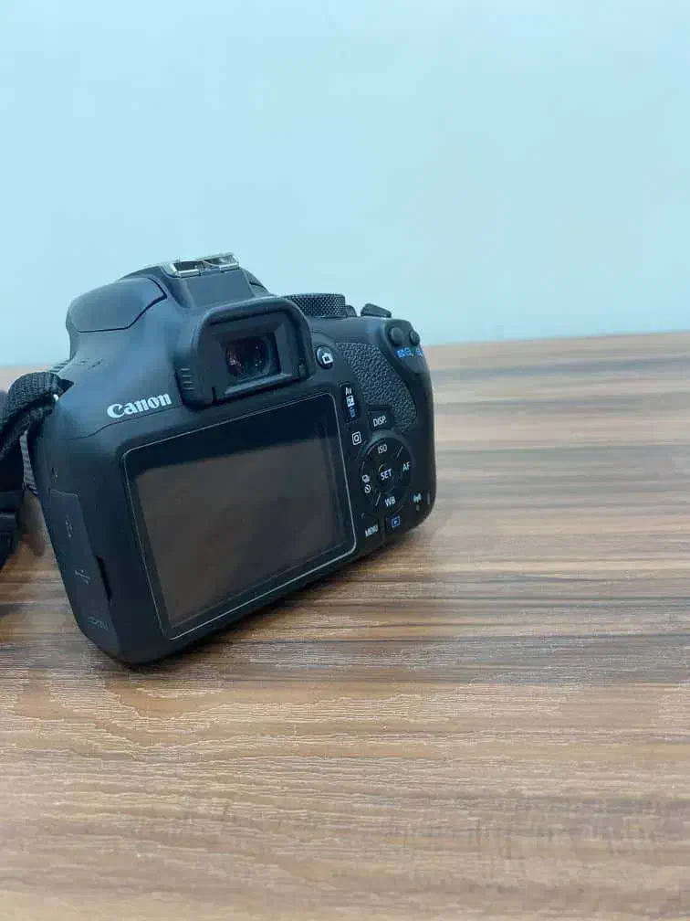 دوربین عکاسی کانن|دوربین عکاسی و فیلمبرداری|بوشهر, |دیوار